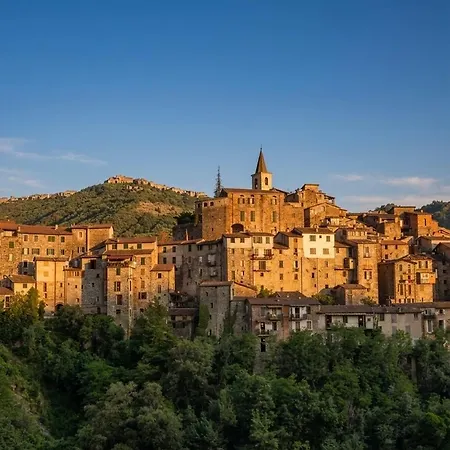 La Rocca Sospesa - Castello Vendégház 3*
