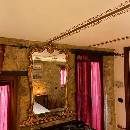 Vendégház La Rocca Sospesa - Castello 3*
